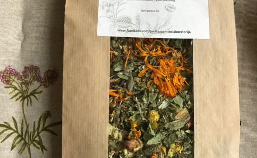 arbata , primenanti vasarą Kalėdoms, 2019 m..jpg