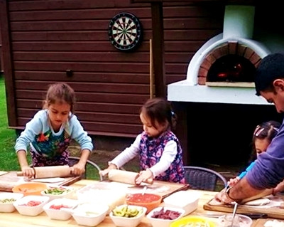 4Pica sodybos peciuje su seima.JPG